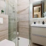 Lakefront In 55030 Apartamento *
